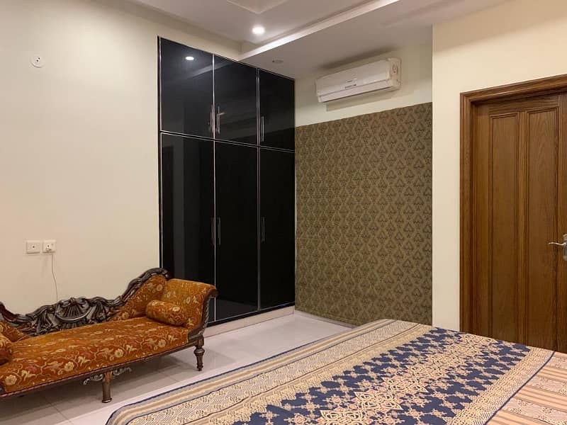 Ten Marla Furnished House in Bahria Town Lahore 4