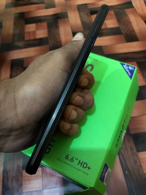 infinix smart 6hd with box 2/32 6