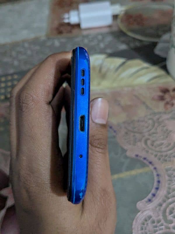 Redmi 9C 3/64gb sealed set with box and charger 2