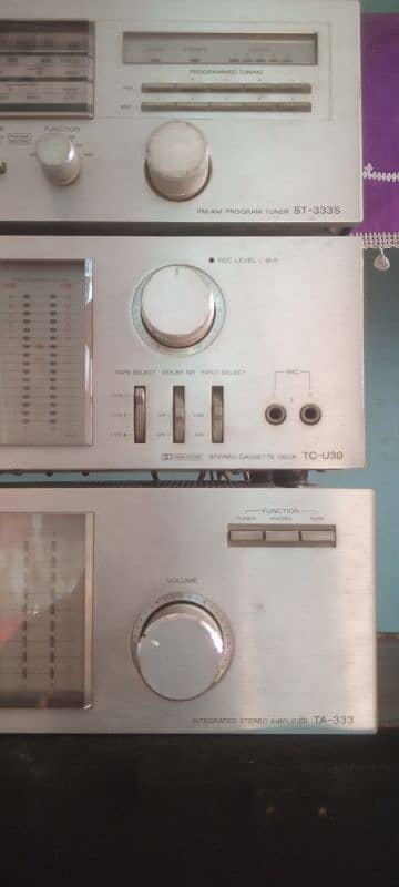 Sony TA-333 sound system original condition 220v 3