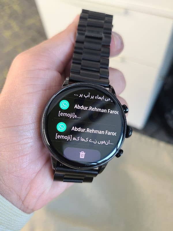 zero royale smartwatch almost new 9