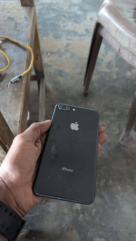 iphone 8 plus non pta condition 10/8 finger print true ton all working 0