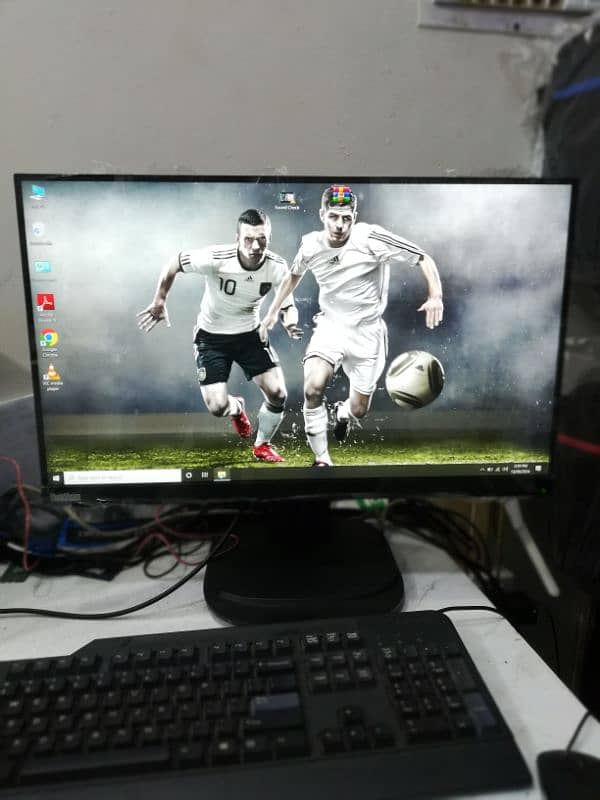 Lenovo Thinkvision 24" Borderless IPS LED Monitor (A+Fresh UAE Import) 0