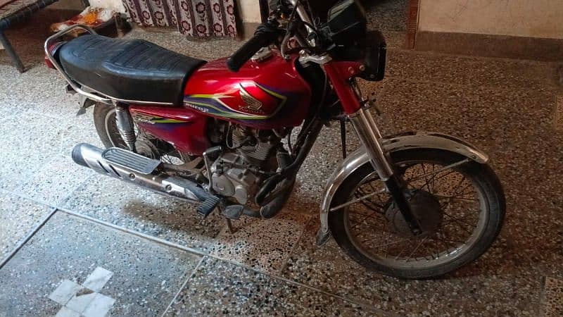 Honda 125 model 2017 red color registration Rawalpindi 0