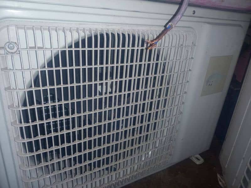 changhong ruba 1 ton Split ac invertor for sale 0