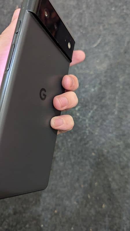 urgent sale google pixel 6 10/10 condition non pta 4