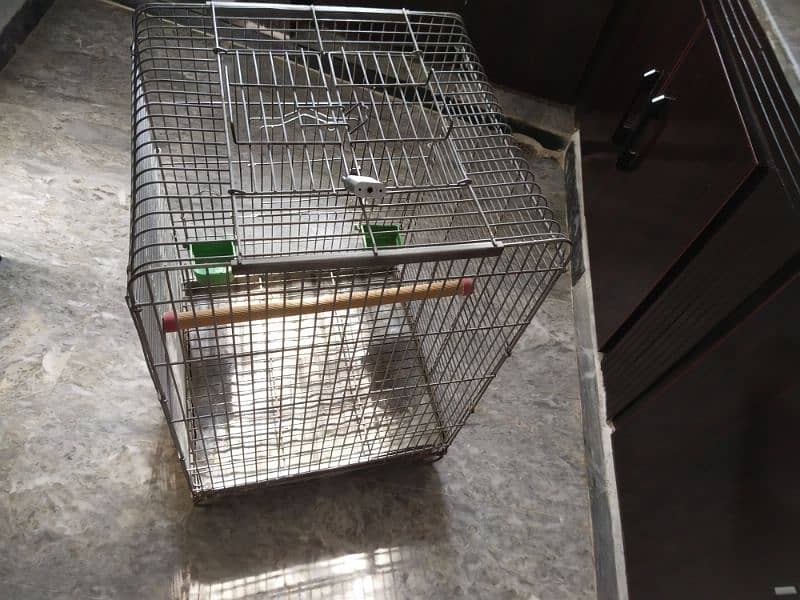 Master folding cage for raw and african grey. . . 2