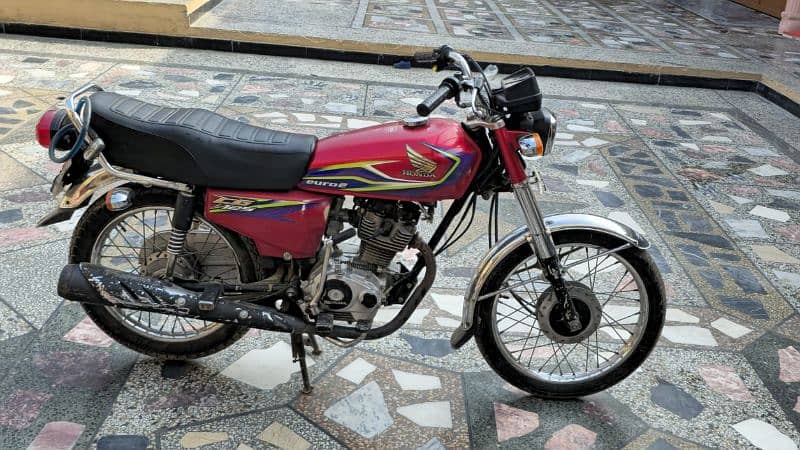 HONDA CG125 3