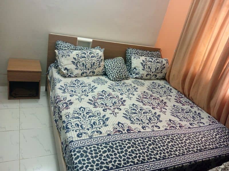 used knocept zubaida bed without mattress in 30k 1