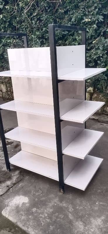 New Almari (cabinets)10by10 condition 0