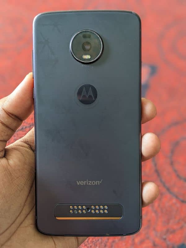 moto z4 2