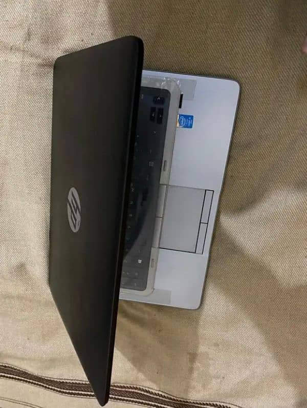 HP EliteBook Core i5Premium Performance for Professionals 11