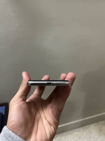 iPhone X 256GB 3