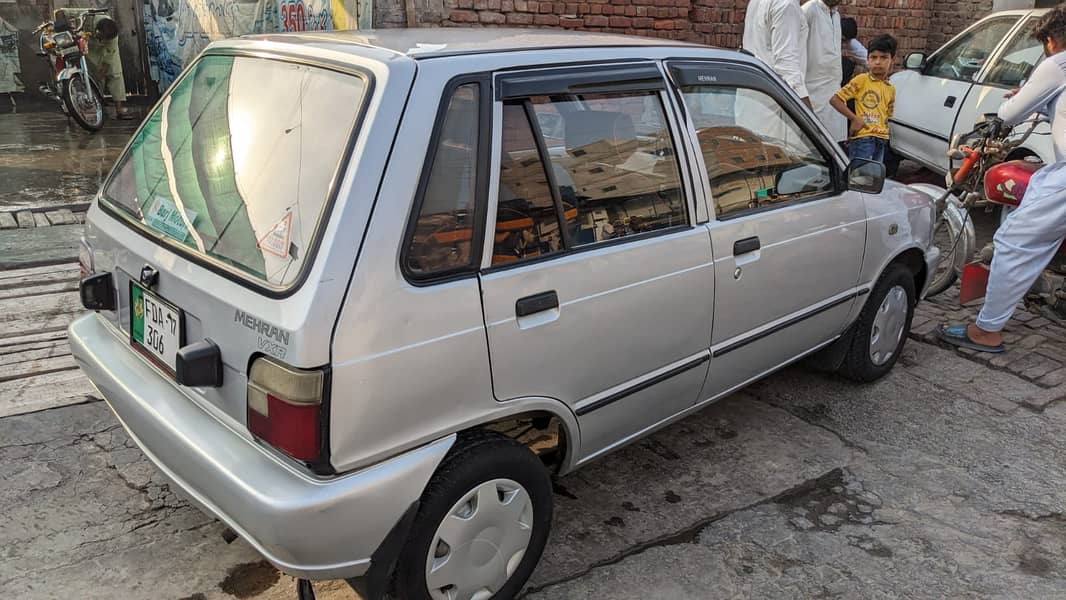 Suzuki Mehran VXR 2017 6