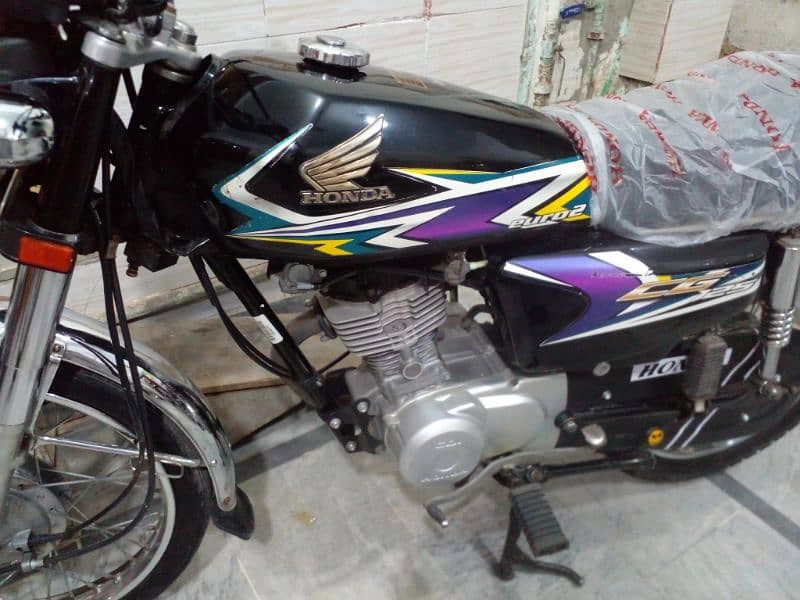 Honda 125 in original condition 20 model 1