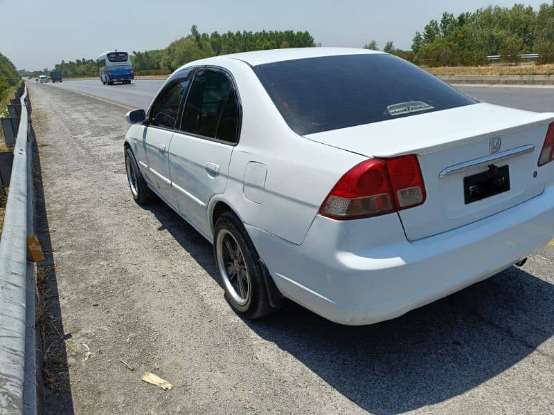 Honda Civic EXi 2005 1