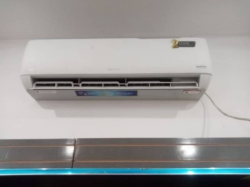 selling split ac 03148946272 0