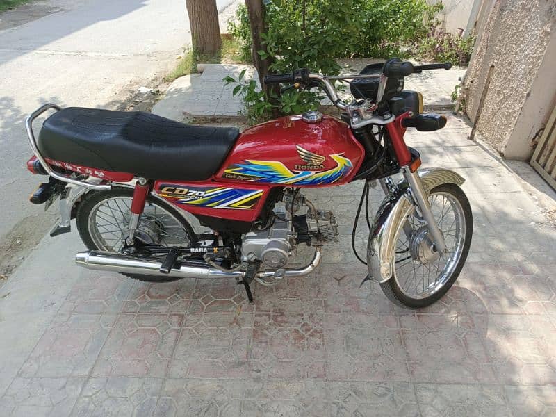 Honda CD70 4