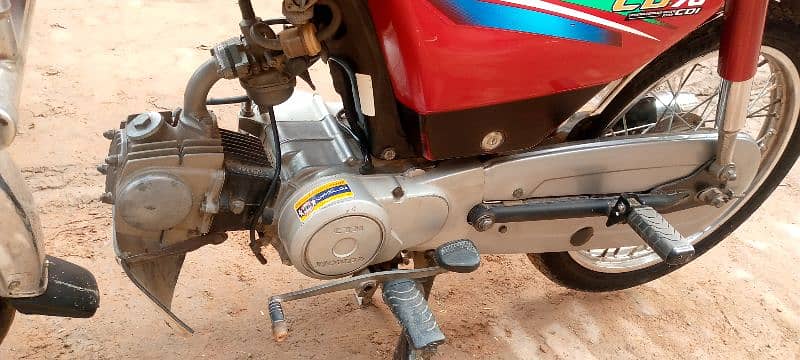 Honda CD 70 2016 model jenion condition 4