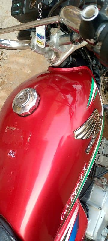 Honda CD 70 2016 model jenion condition 7