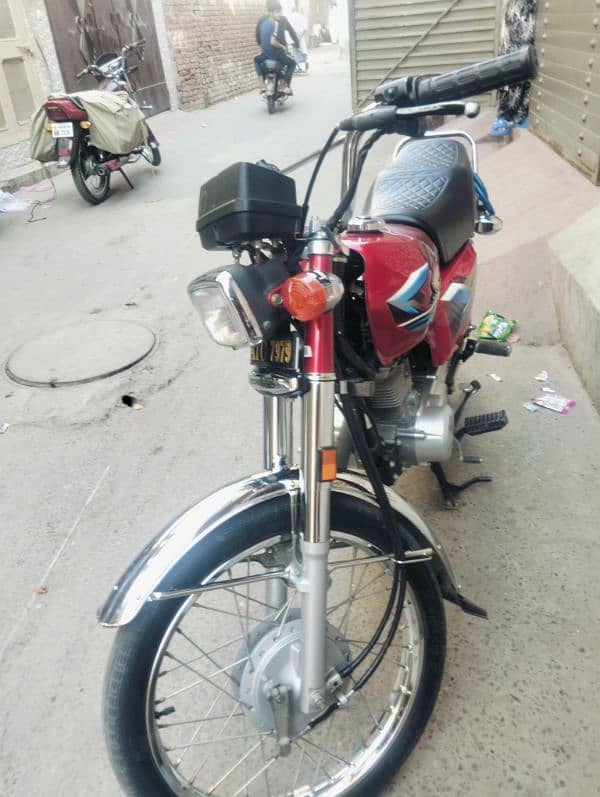 Honda 125 24model 1