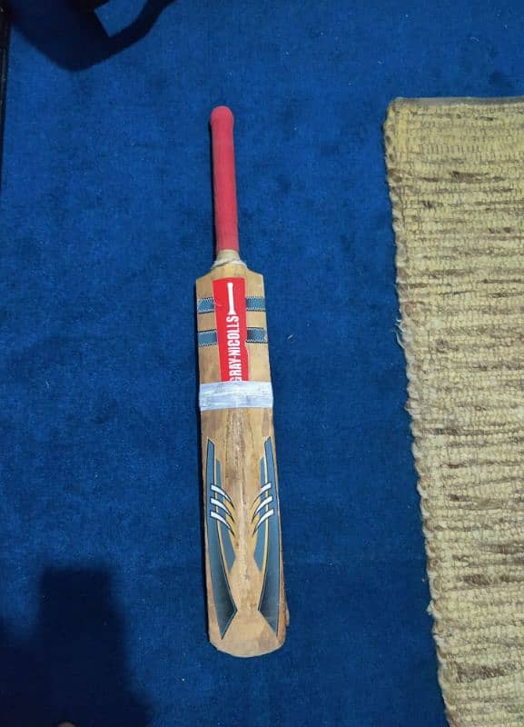 Gray-Nicolls Predator 2016 Edition Original English Willow Bat 3