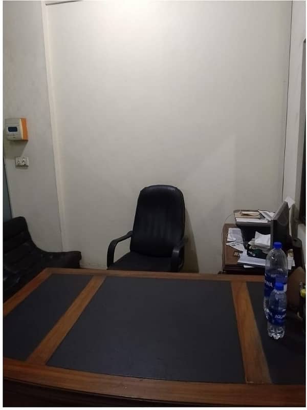 Fully Furnished Area 350 Square Feet Office Available For Rent Real Pictures In Main Boulevard Road Gulberg 3 Lahore 4