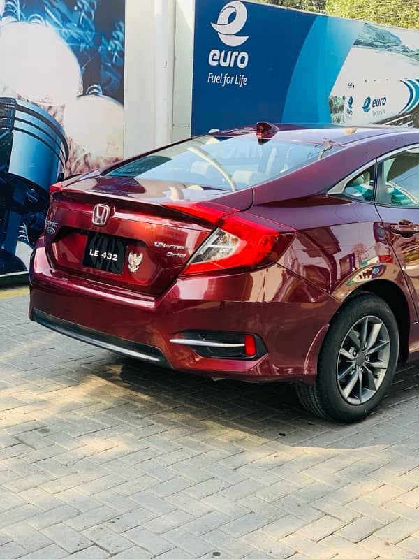 Honda Civic Oriel 2019 14