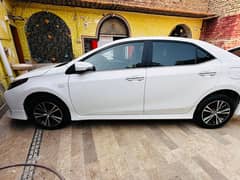 Toyota Corolla Altis Grande X 1.8 2022