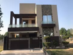 10 MARLA UPPER PORTION AVAILABLE FOR RENT IN FORMANITES HOUSING SCHEME BLOCK -E LAHORE.