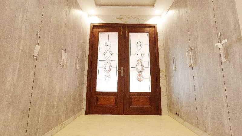 Prime Location House Of 1 Kanal Is Available For sale In Formanites Housing Scheme - Block M, Lahore 39