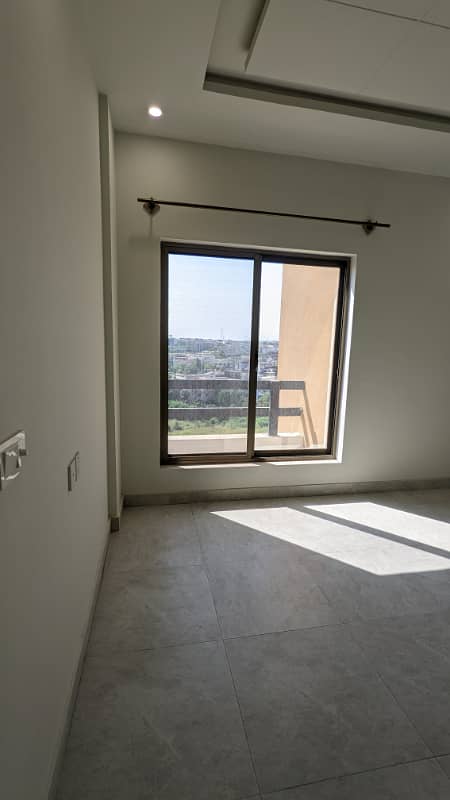 2 Bed Flat For sale in Zarkon Heights 9