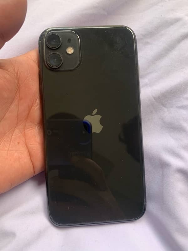 iPhone 11 with complete box 64GB non pta 10/10 condition 2