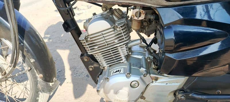 Yamaha  YBZ 125 total all Genuie hain koi chiz change ni hain 5