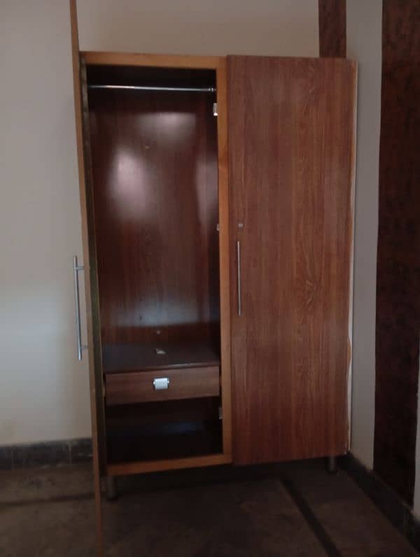 fancy Morden wardrobe for sale 12