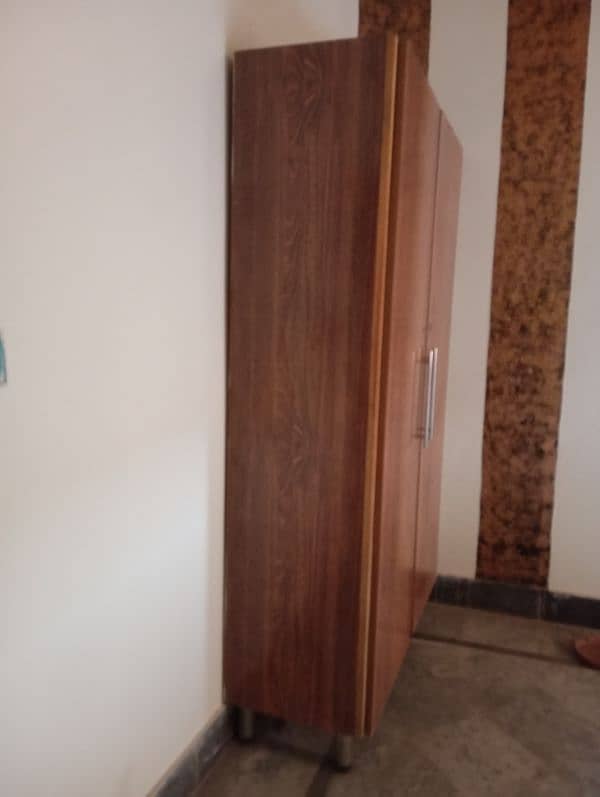 fancy Morden wardrobe for sale 14