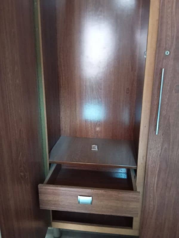 fancy Morden wardrobe for sale 18