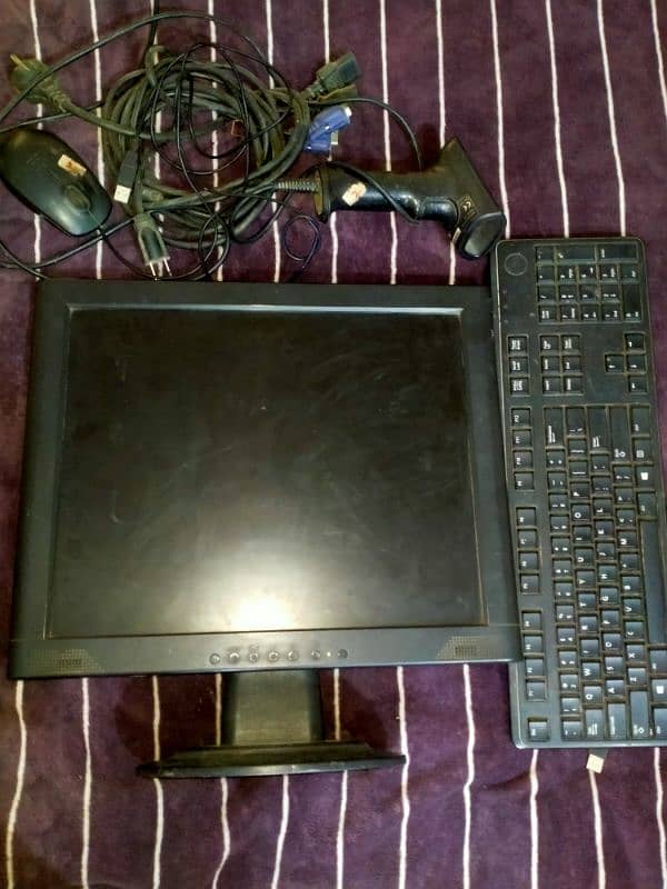 lcd 14 inch keyboard mouse 1