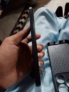 infinix smart 8 pro black for sale 4/128