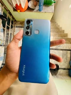 Infinix 4/128