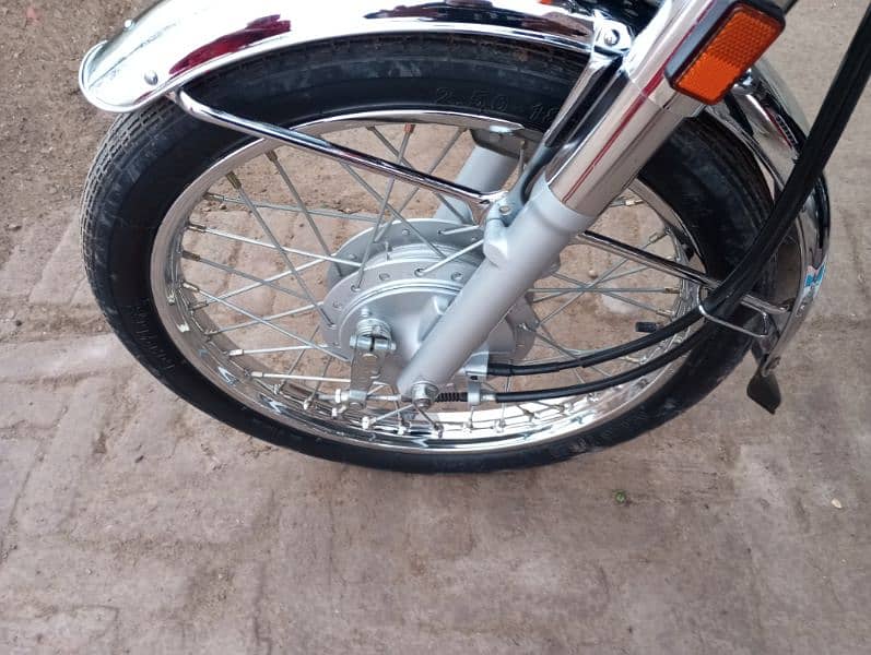 honda 125 bic for sale 24 modal 03451400338 03464952094 11