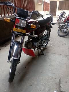 2019 modal hy everything is genuine only tyre and grari set changed