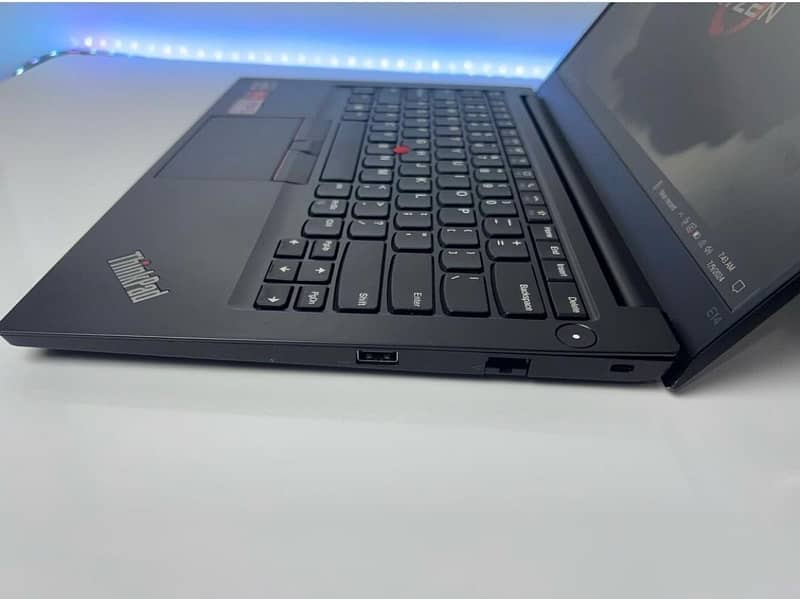 Ryzen 5 5600u Lenovo Thinkpad L14 best for graphics designing 3