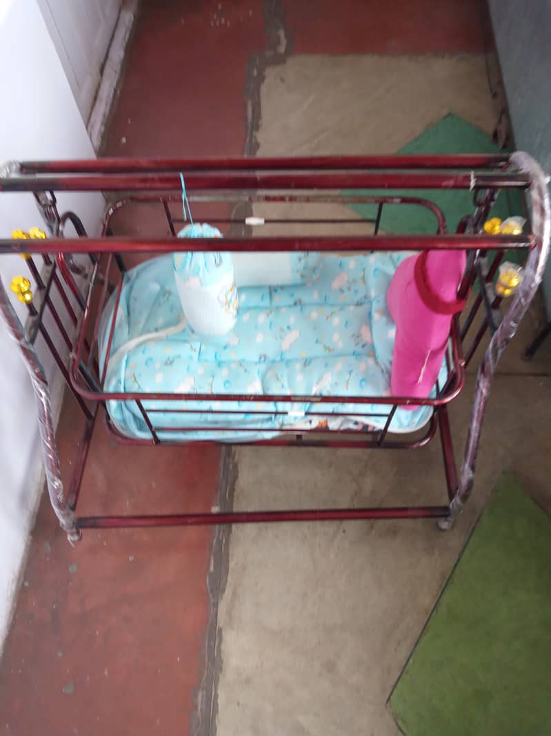 Baby cradle and swing 2