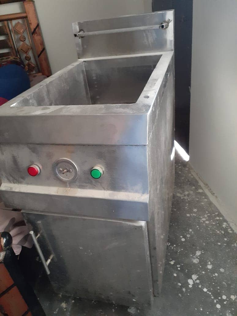 Deep fryer 30 litres 2