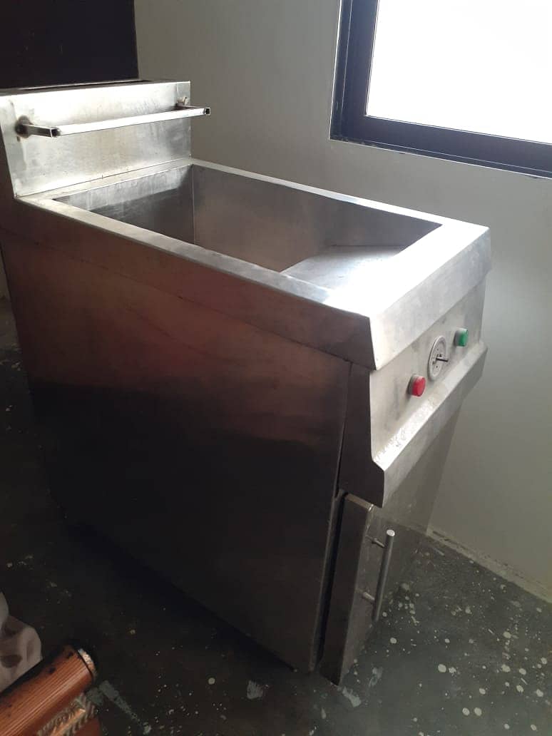 Deep fryer 30 litres 3