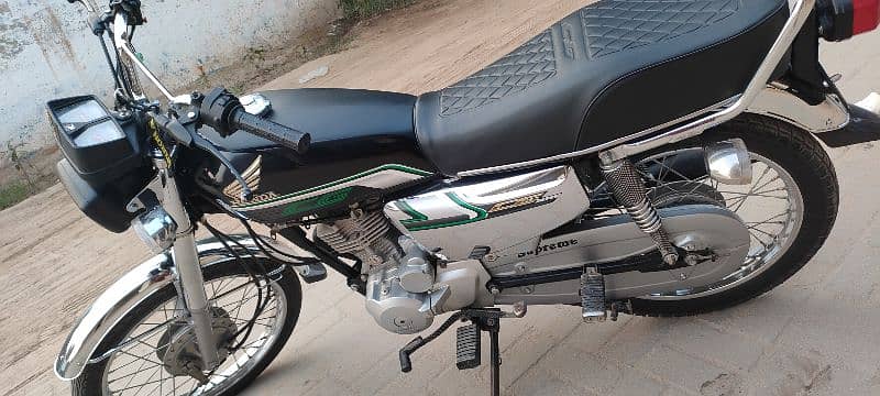 Honda 125 special edition self start 8