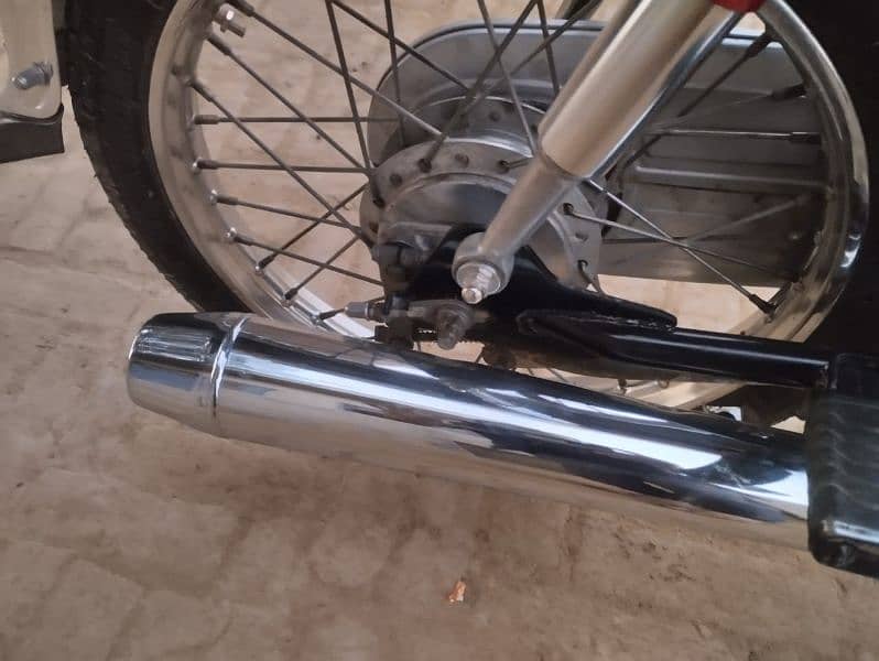 honda cd 70 bic for sale 22/23 modal 03451400338 03464952094 16