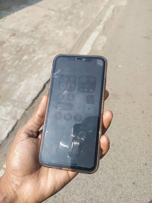 apple iphone Xs max for sale non pta 2