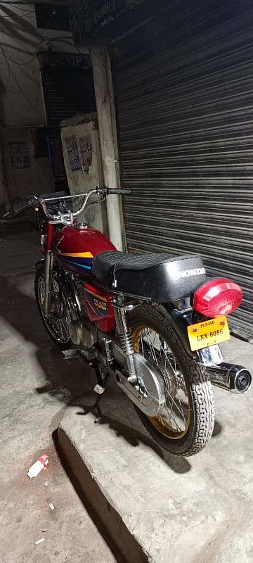 Honda CG 125 Model 2012 11